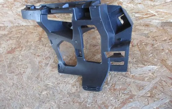 Jaguar I-Pace Front bumper mounting bracket D9D317C862A