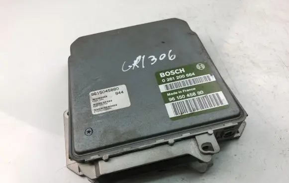 Peugeot 405 Engine control unit/module ECU 9615045880 0261200664