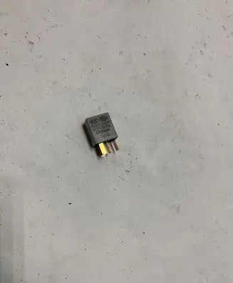 Hyundai Tucson JM Other relay 952252D000