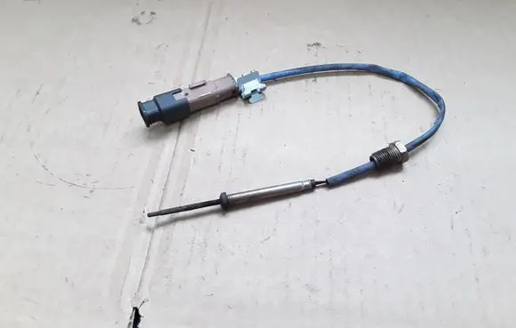 Land Rover Discovery 5 Exhaust gas temperature sensor HK8312B591DA HK8312B591