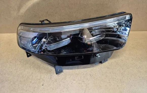 Ford Explorer VI Headlight/headlamp LB5B13W029GK