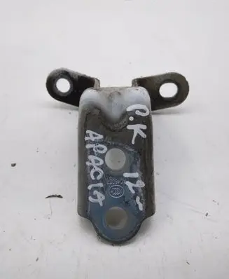 KIA Sportage Front door lower hinge 