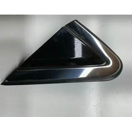 Nissan Murano Z52 Front door glass trim molding 21143011 2114900