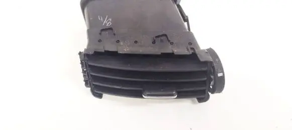 Toyota Corolla Verso AR10 Dash center air vent grill 5568064010 55680-64010