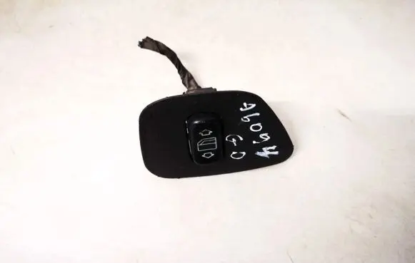 Mercedes-Benz E W210 Electric window control switch 2108200510