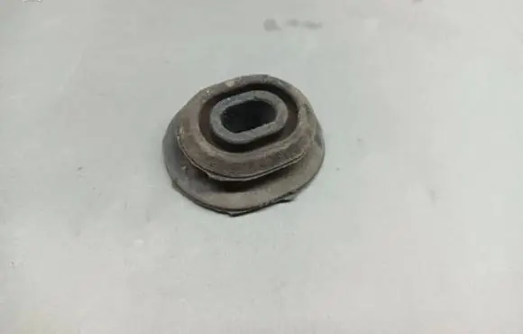Skoda Superb B8 (3V) Radiator mount bracket