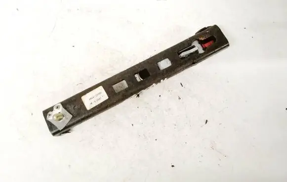 Peugeot 607 Seat belt adjustment rail 9629105380