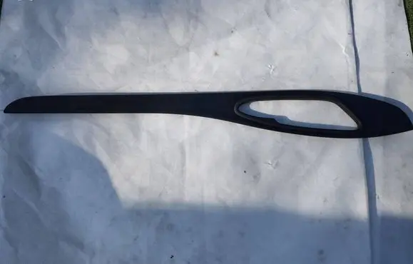 Alfa Romeo Stelvio Front door trim bar 156122778 1951156X