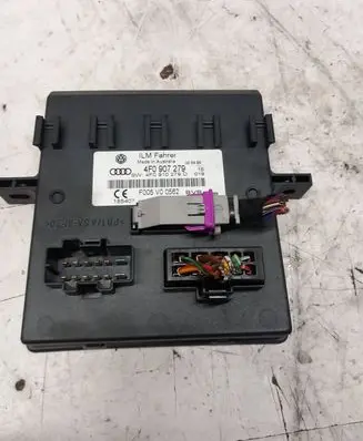 Audi A6 S6 C6 4F Comfort/convenience module 4F0907279 4F0910279D F005V00562