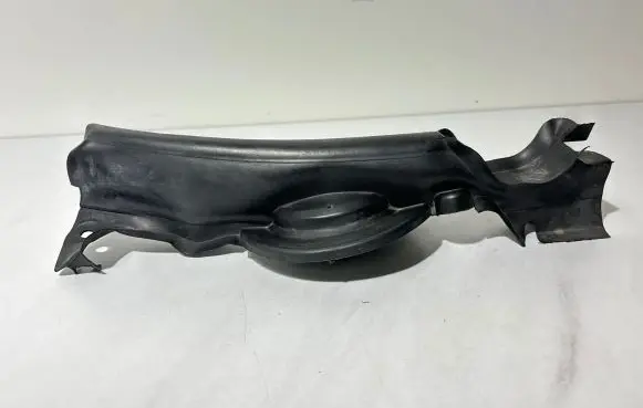 BMW 1 F20 F21 Other engine bay part 7307863 51767307863 18068510
