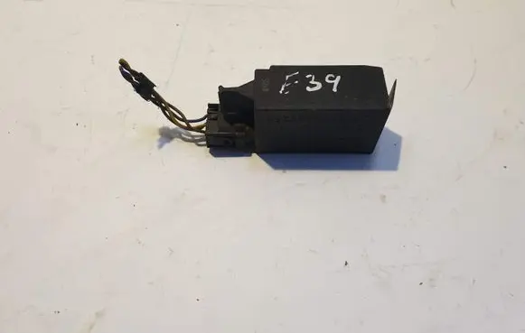 BMW 5 E39 Air quality sensor 110187 64118391470