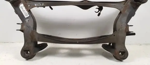 Mercedes-Benz E W124 Rear axle beam with reductor 