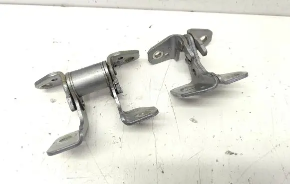 Rear door upper hinge
