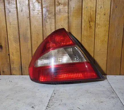 Toyota Prius (XW20) Rear/tail lights