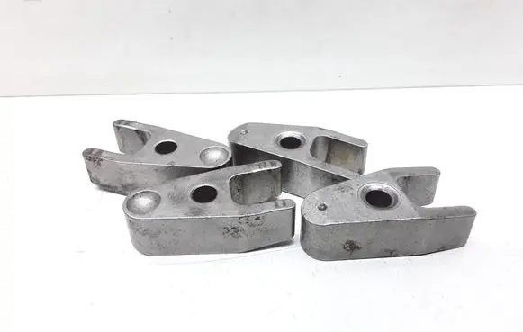 Mercedes-Benz A W169 Fuel Injector clamp holder