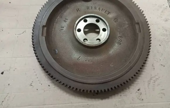 Renault Clio III Flywheel 0000