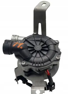 Audi A3 S3 8V Secondary air pump 04E959231A
