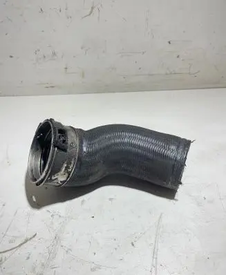 Volvo S60 Intercooler hose/pipe 31338545