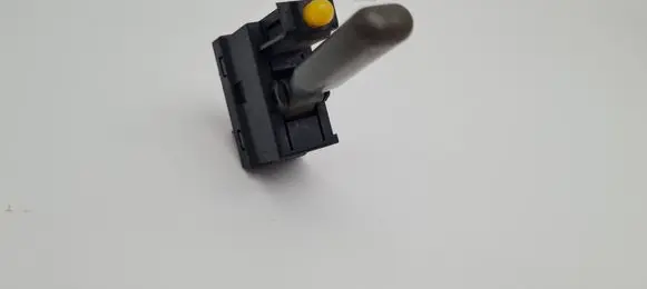 Opel Corsa A Other switches/knobs/shifts 90069090 15482901