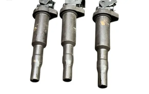 High voltage ignition coil