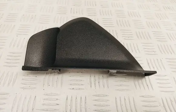 Mercedes-Benz ML W164 Dashboard side end trim A1646800339