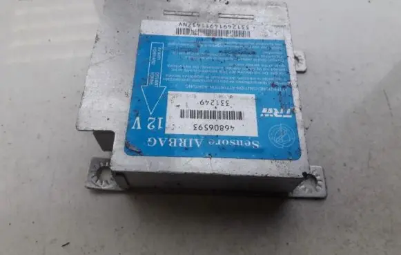 Fiat Punto (188) Airbag control unit/module 46806593 331249