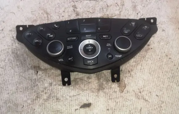 Nissan Primera Climate control unit 28395AV610 20111056H