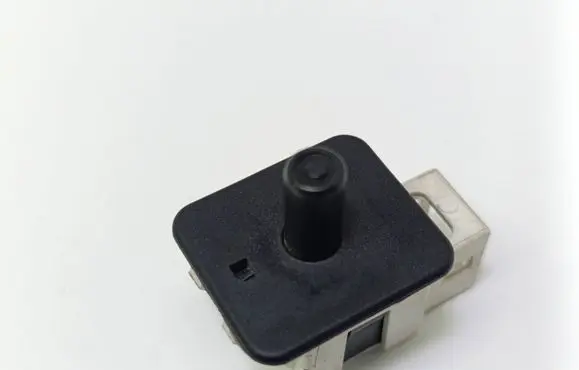 Mercedes-Benz E W211 Rear door sensor 2028209410