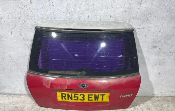 Mini One - Cooper R50 - 53 Tailgate/trunk/boot lid