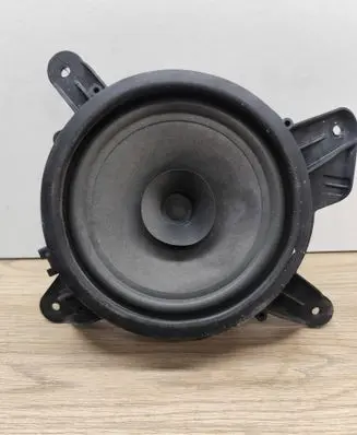 Volvo V70 Front door speaker 30679500 CDV5A