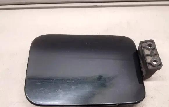 Mitsubishi Galant Fuel tank cap