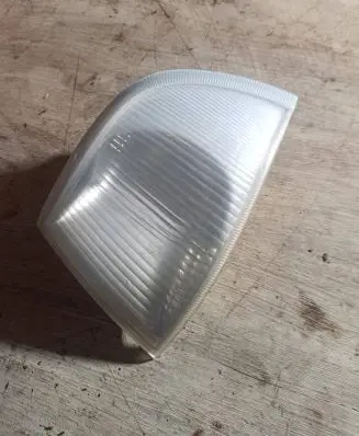 Volvo S40, V40 Front indicator light 30854653