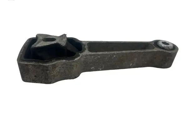 Volvo XC60 Engine mount bracket 30793322