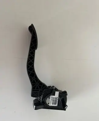 Peugeot 308 Accelerator throttle pedal 9674829180