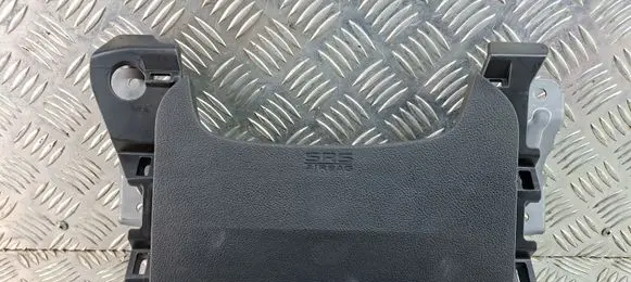Mitsubishi Outlander Knee airbag 7030A31753