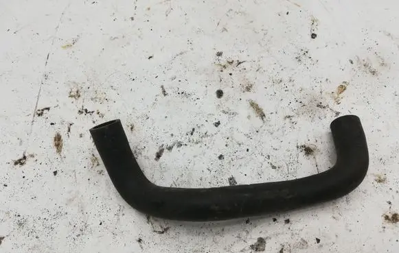 Honda FR-V Engine coolant pipe/hose NOCODE