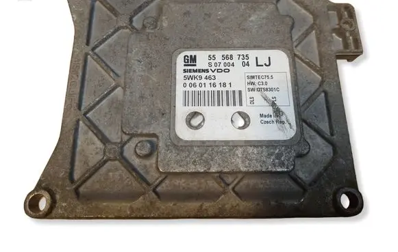 Opel Astra H Engine control unit/module ECU 55568735 SIMTEC755 5WK9463