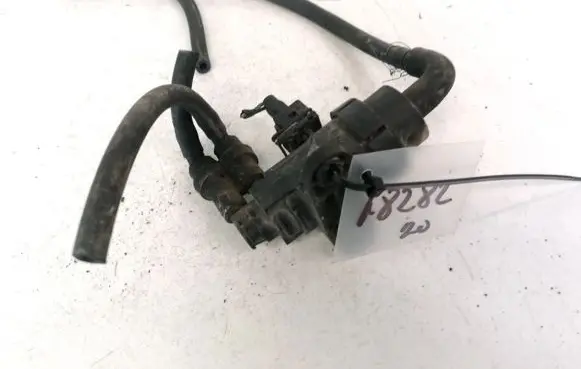Ford Focus Turbo solenoid valve 98AB9E822 98AB-9E822AA