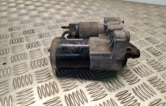 Peugeot 508 Starter motor 9663528880 M000T22471