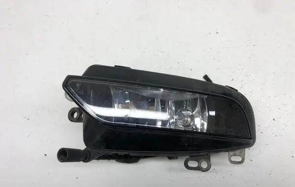 Audi A3 S3 8V Front fog light 8V0941699C 1NE01083209