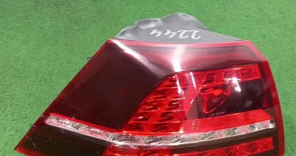 Volkswagen Golf VII Rear/tail lights 5G0945207 81230101 95G0945207