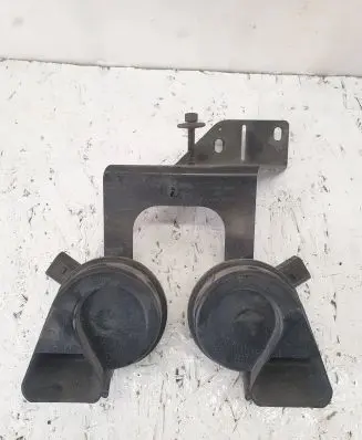 Audi A6 S6 C6 4F Horn signal 4F0951229 6033FB1528 4F0951221