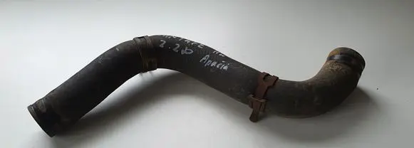 Hyundai Santa Fe Engine coolant pipe/hose