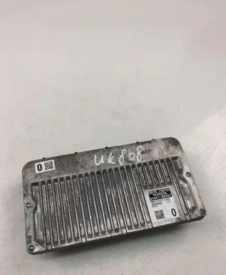 Toyota Yaris Engine control unit/module ECU 896610DC01