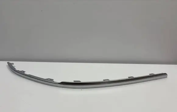 Volkswagen Passat Alltrack Rear bumper trim bar molding 3G9853841Aa 3G9853841A