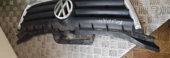 Volkswagen Touran I Front bumper upper radiator grill 1j5853601