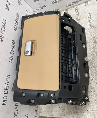 Porsche Macan (95B) Glove box 95B857095F 0294166 5465517