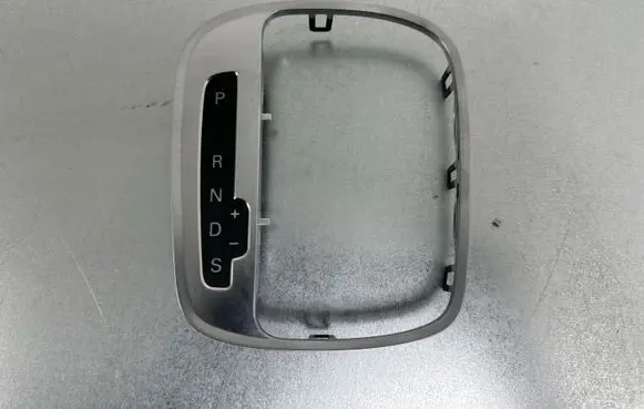 Audi Q3 8U Gear shift selector indicator 8P1713463A