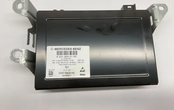 Mercedes-Benz E W212 Antenna control unit A2219000100 A2219020400 A2048703694