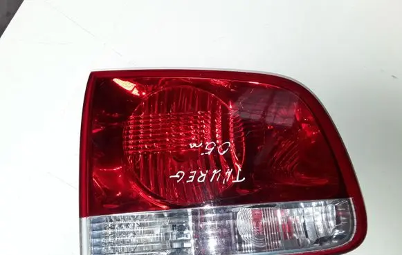 Volkswagen Touareg I Tailgate rear/tail lights 7L6945093H